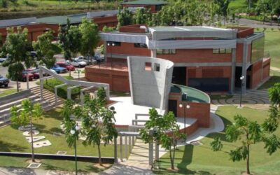 Transporte y Comercio Marítimo en UCAB Guayana